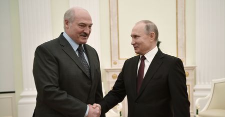 Putin dostał zaskakujący prezent od prezydenta Białorusi