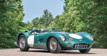 Absolutny rekord. Sprzedali 60-letnie auto za miliony