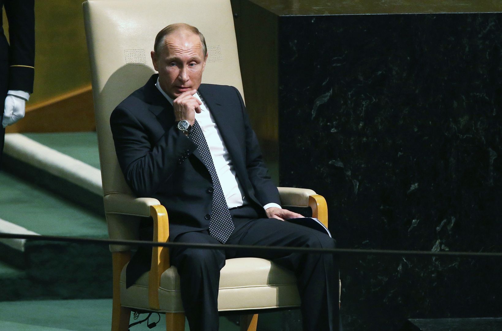 Putin sprzedaje zegarek. Sprawdź, czy cię stać