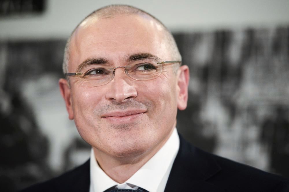 Rosjanie oskarżają Chodorkowskiego o udział w morderstwie