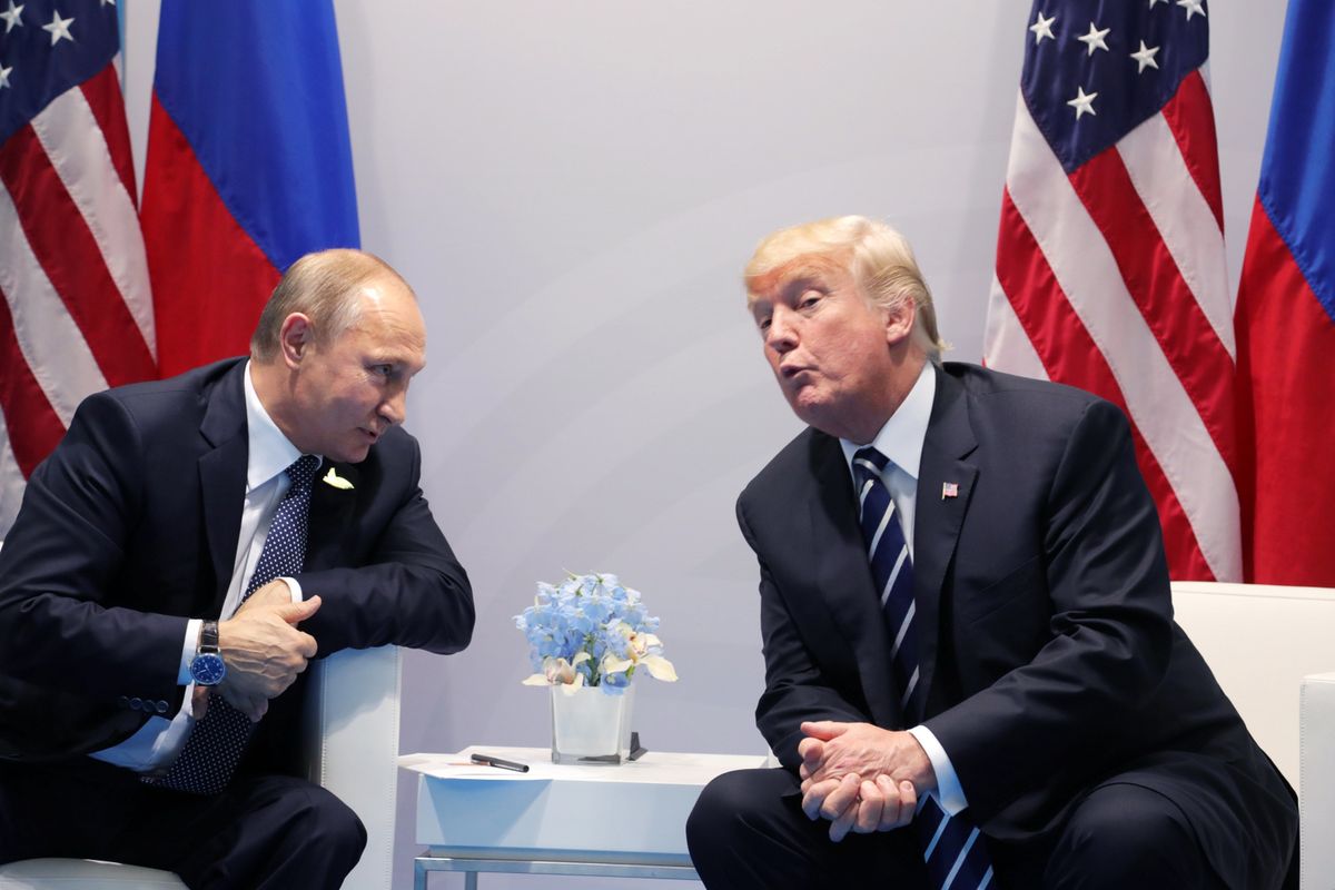 "Tajna" rozmowa Trumpa z Putinem. "To w najwyższym stopniu niepokojące"