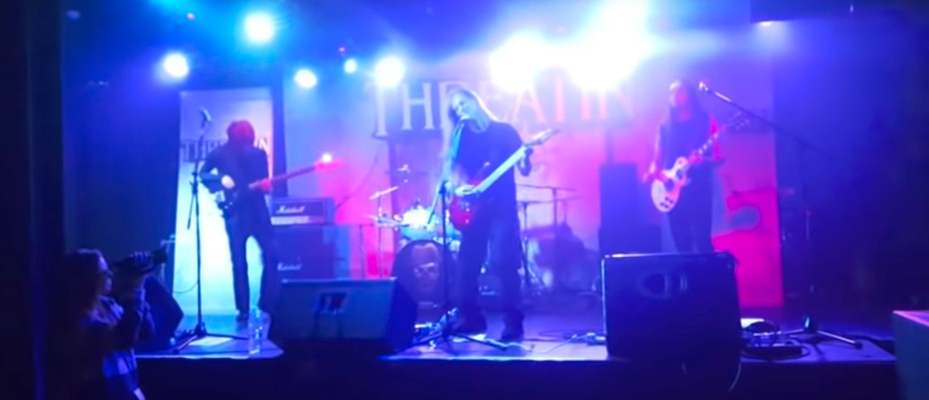 Na koncert grupy Threatin przyszły zaledwie trzy osoby