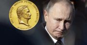 "Putin w wieńcu laurowym" trafił na aukcję. Medal sprzedaje rozczarowany radykał