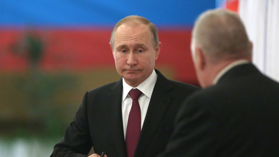 Władimir Putin w czasie głosowania