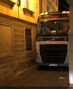 Włochy. Polski kierowca tira demolował miasteczko Portogruaro. Zdjęcia