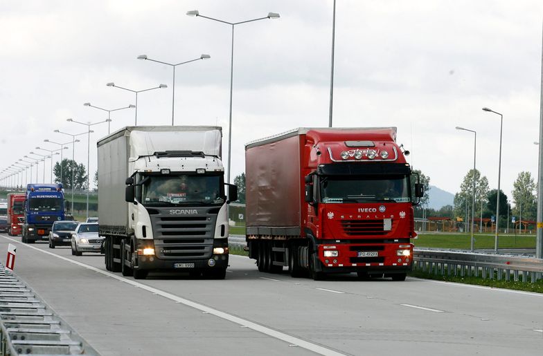 Liczba nowych firm transportowych z kapitałem zagranicznym rejestrowanych w Polsce jest w tym roku rekordowa
