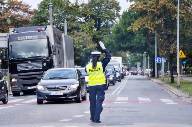 Policjanci przerywają milczenie. Seksafera w stołecznej komendzie