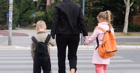 Polskie sądy to fabryka samotnych matek. Ojcowie mają dość i coraz częściej czują się oszukani
