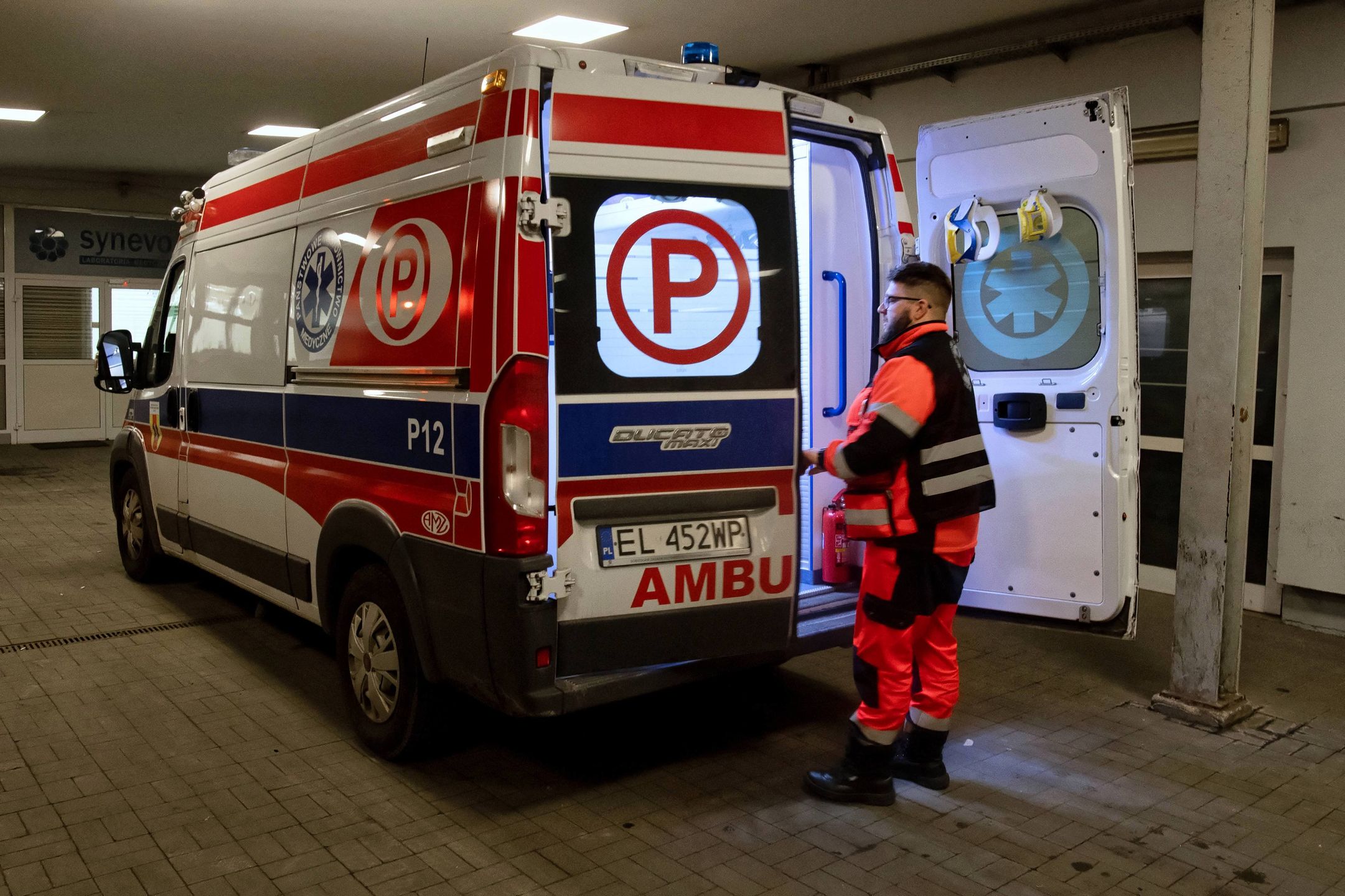 Chłopiec był reanimowany. Trafił do szpitala.