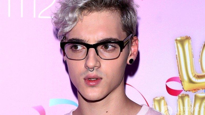 Radek Pestka pracuje w sklepie odzieżowym (fot. ONS)