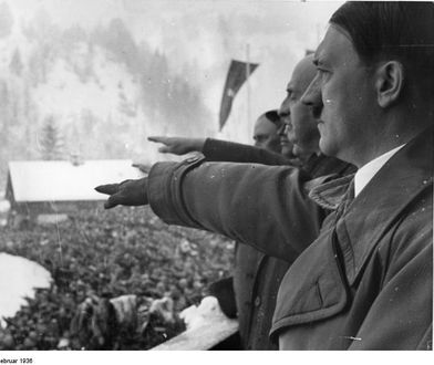 Hitler z "Gazety Polskiej": wybitny, uprzejmy, ekscelencja