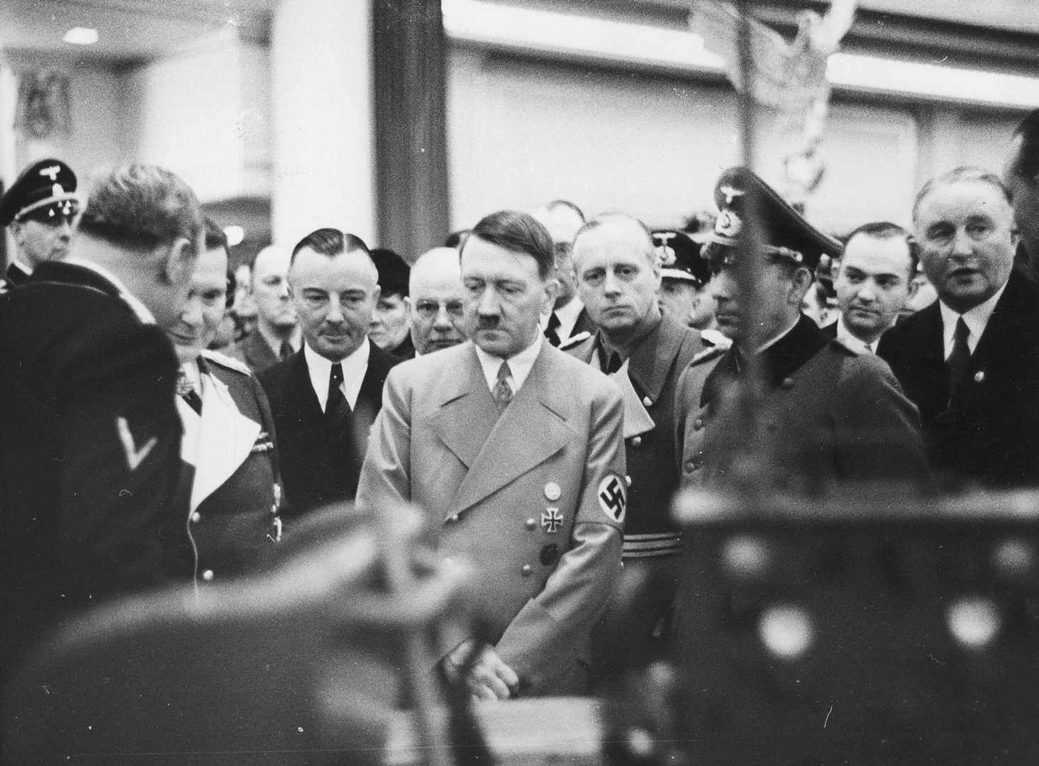 Cud gospodarczy” w wykonaniu Hitlera doprowadził niemiecką gospodarkę na skraj bankructwa