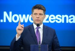 Petru zachowawczo o kolejnych przejściach do Nowoczesnej. "Daleko od konkretnych działań"