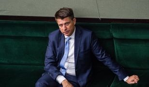 Petru złożył deklarację ws. koalicji. "To byłoby jak wpadnięcie do studni"