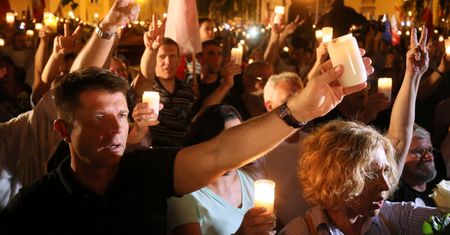 Mocne komentarze ws. śledzenia Ryszarda Petru. Jest reakcja policji
