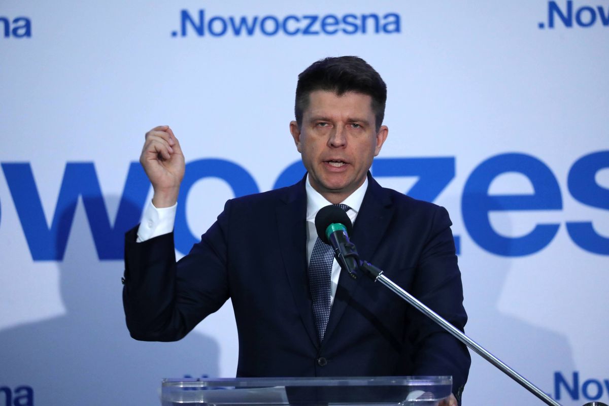 Ryszard Petru gani Lubnauer. Twierdzi, że PO chce ją "wessać"