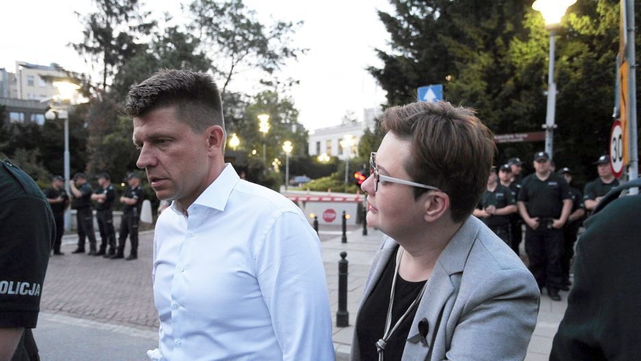 Spór o Maderę i Warszawę, a teraz starcie o Nowoczesną. To początek końca partii założonej przez Ryszarda Petru?