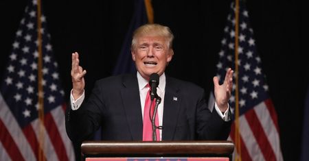 Bernard-Henri Lévy: Trump Zdrajca