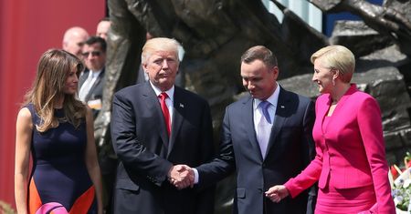 Trump przyznał nagrody za "fake newsy". Sam najbardziej na nią zasługuje