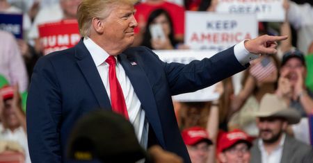 Trump rozpoczął walkę o reelekcję. "Przeszkodzić może mu tylko tąpnięcie"