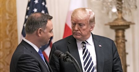 Duda znów odwiedzi Biały Dom. To część większej układanki