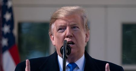 Trump ogłosił stan wyjątkowy, by wybudować mur. Sądy go powstrzymają?