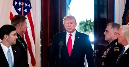 Dziwne zachowanie Donalda Trumpa. "Potrzebuje testu sprawności umysłowej"