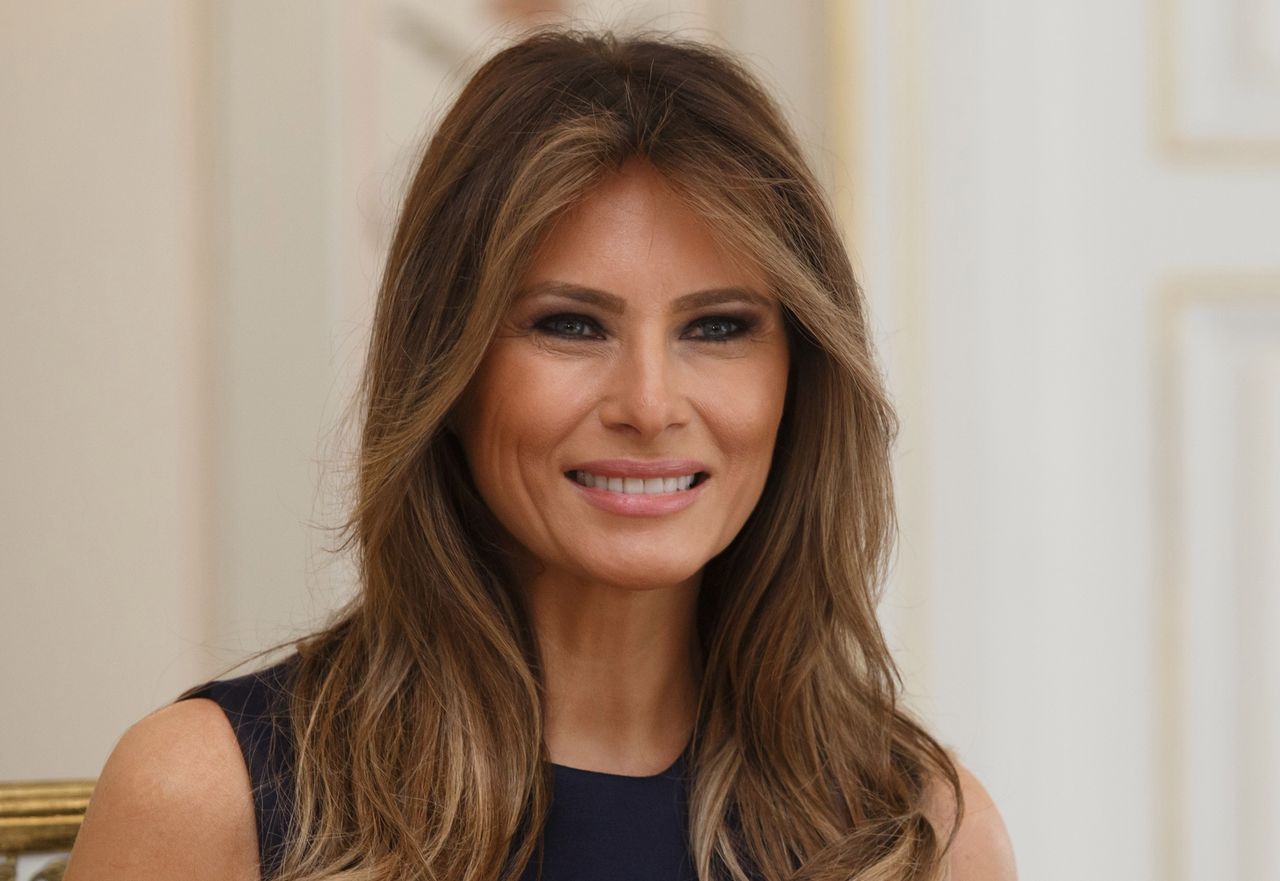 Pierwszy krok Melanii Trump na drodze do modowego recyklingu. Tę sukienkę już u niej widzieliśmy!