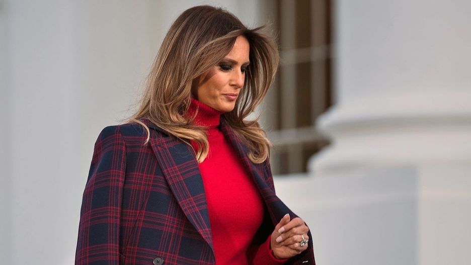 Melania stawia w tym sezonie na kratę.