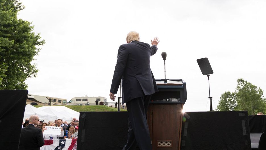 Donald Trump podczas przemówienia