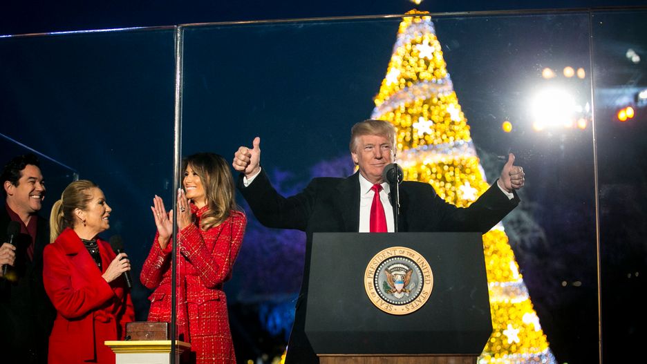 Trumpowie pierwszy raz świętują Boże Narodzenie w Białym Domu