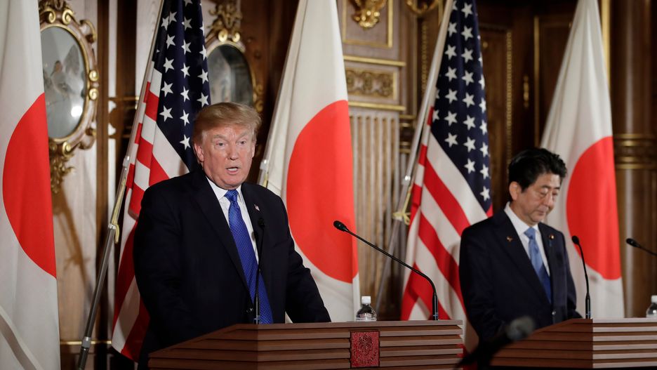Donald Trump rozpoczął wizytę w Japonii