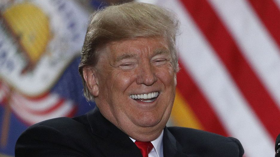 Donald Trump zgodnie z zapowiedzią wywołał dyplomatyczne zamieszanie