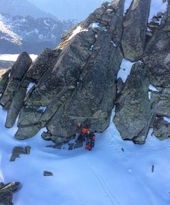 Utknął z 11-letnią córką w Tatrach. Interweniowało TOPR