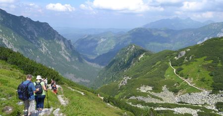 Tatry. Morskie Oko. Osunął się fragment szlaku