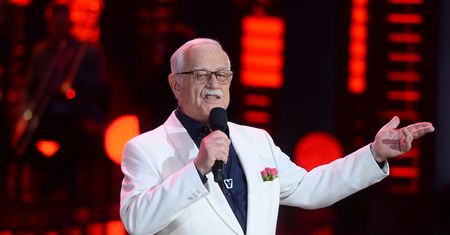 Opole 2017: "Z PRL-u do Polski". Jan Pietrzak z sentymentalną podróżą w Opolu. Oglądajcie i komentujcie z nami!