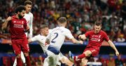 Liga Mistrzów 2019. Kobieta w kostiumie wbiegła na boisko