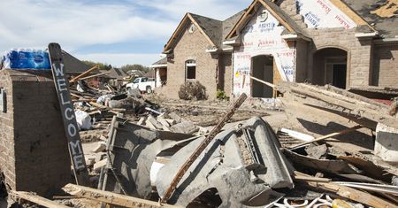 Nagranie mrożące krew w żyłach. Kamera uchwyciła wielkie tornado w USA