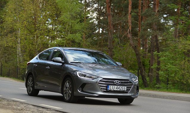 Hyundai Elantra: Azjatycka nowość