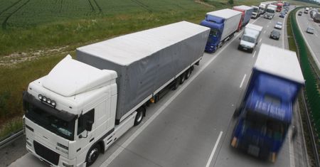 Kierowcy w Niemczech boją się spać przy autostradach. Wszystko przez brutalne gangi z Polski