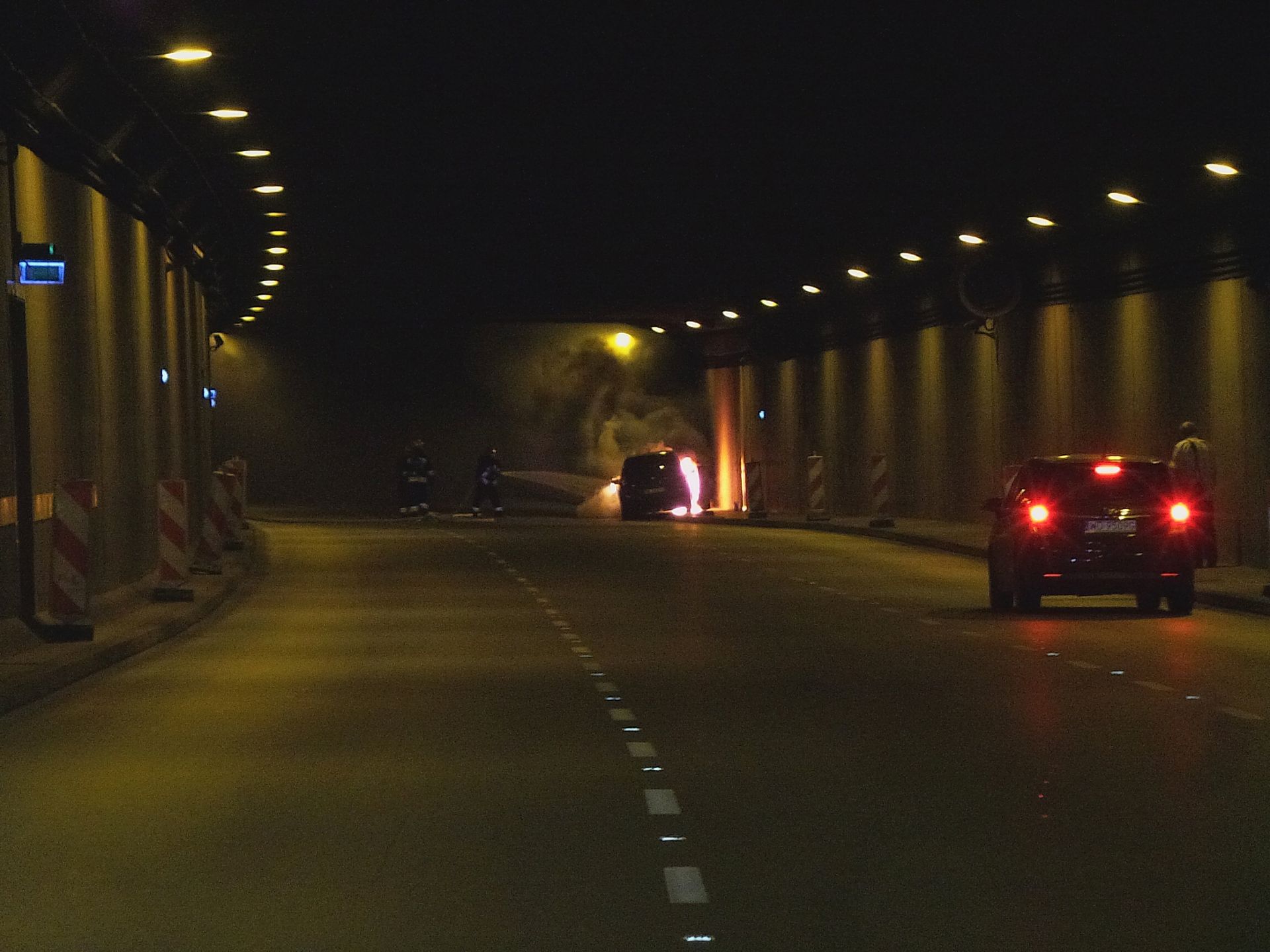 Tunel Wisłostrady był zamknięty na czas gaszenia pożaru