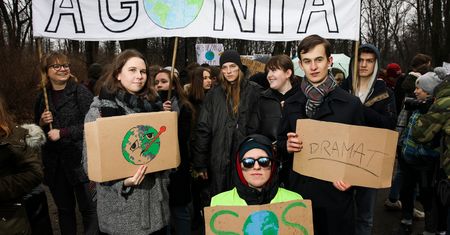 Młodzieżowy Strajk Klimatyczny. Protesty w całej Polsce, uczniowie wyszli na ulice