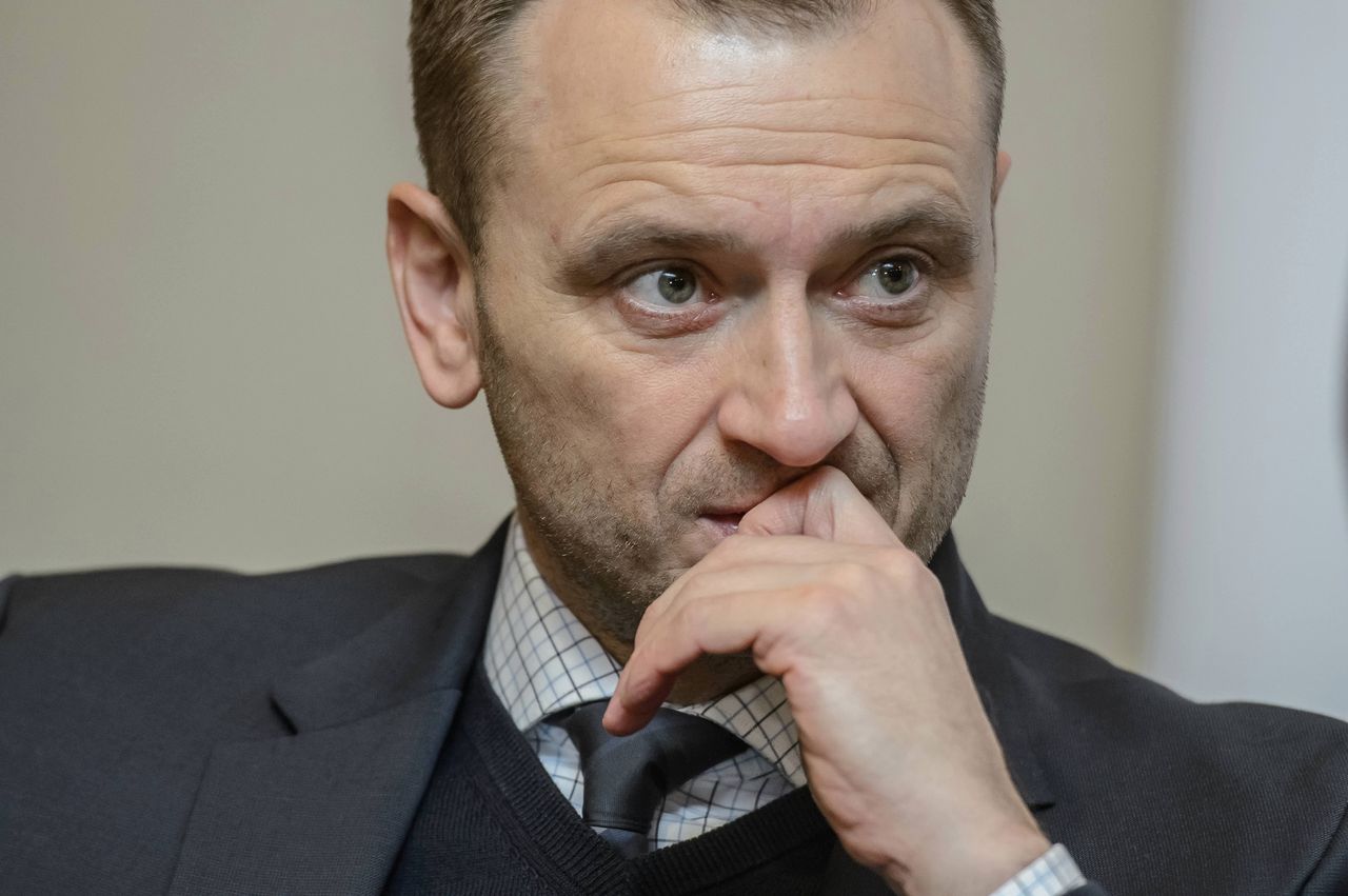 Sławomir Nitras komentuje zasłabnięcie. "Nie będę odbierał telefonu"