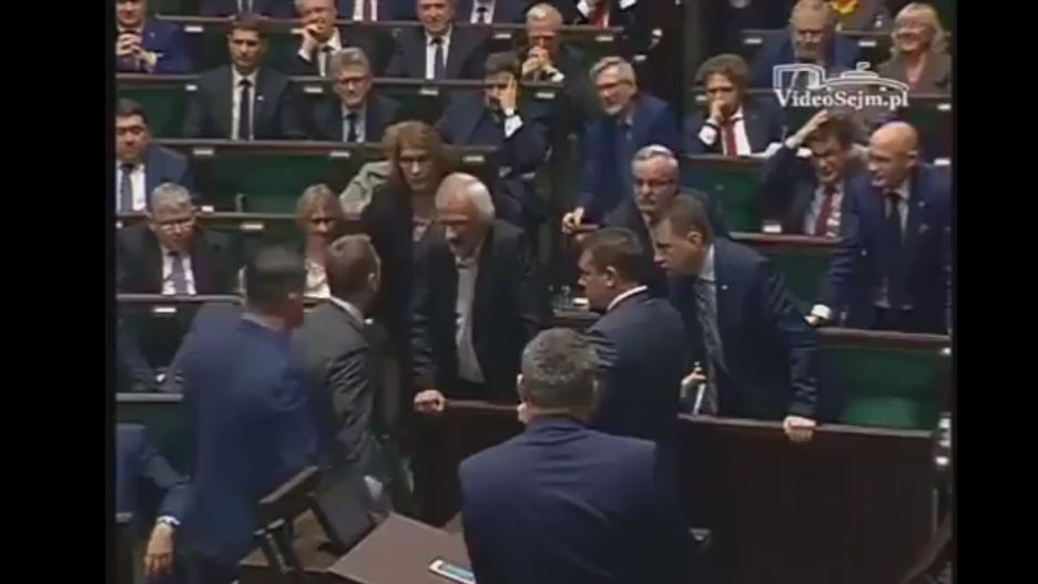 Tak wyglądała wymiana zdań między posłem PO a wicemarszałkiem z PiS