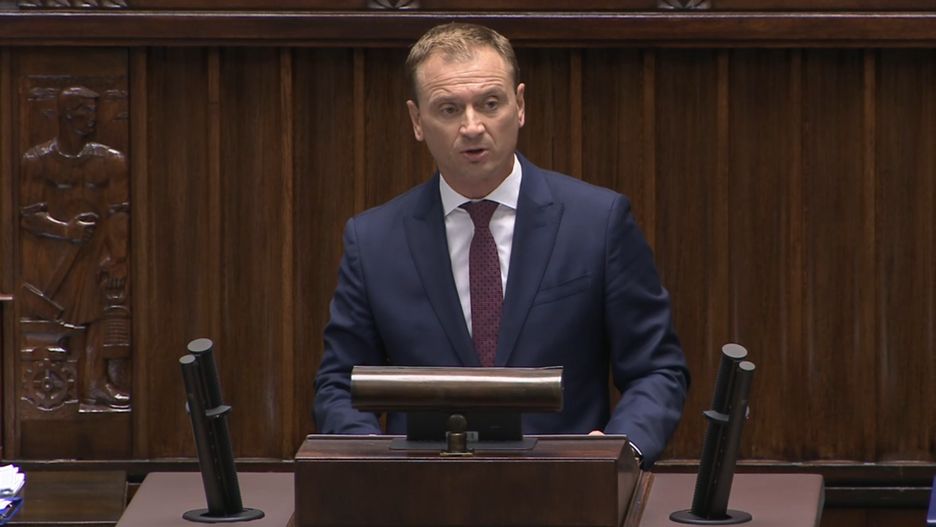 Sławomir Nitras ma duży wkład w ujawnienie afery samolotowej z Markiem Kuchcińskim