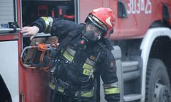 Pożar w Stopnicy. Nad miastem unosi się wielki słup dymu