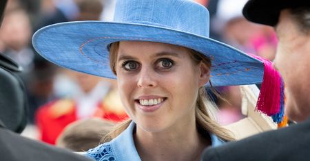 Księżniczka Beatrice skopiowała pomysł na sesję zaręczynową od księżnej Meghan