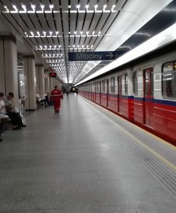 Bójka w metrze. Jeden z mężczyzn wyciągnął nóż