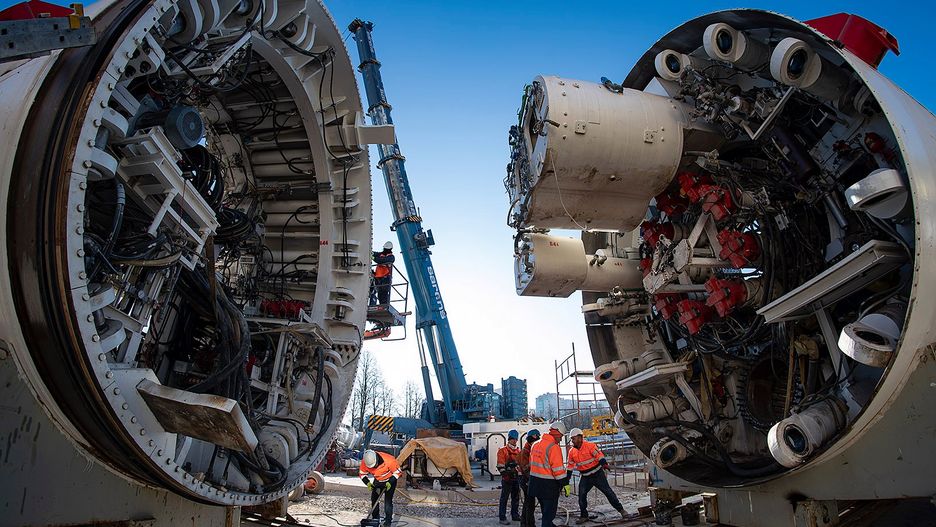 Warszawa. Tarcze do drążenia tunelu metra zejdą niebawem pod ziemię