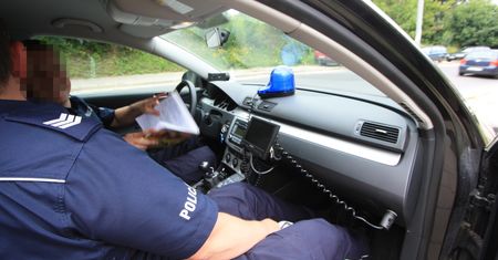 Kolizja i ucieczka pijanego kierowcy w Suwałkach. Sąd potwierdza, że to sędzia
